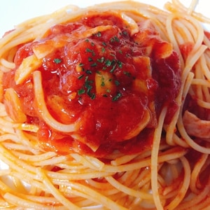カプリチョーザ風☆トマトとにんにくのスパゲティ